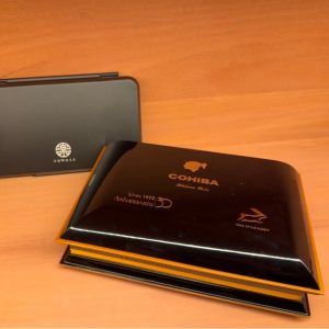 高希霸SIGLO DE ORO YEAR OF RABBIT 18农历兔年限量