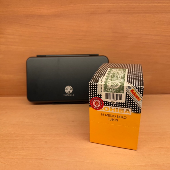 高希霸半世紀 MEDIO SIGLO