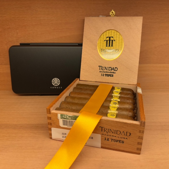 特立尼達托普TOPES