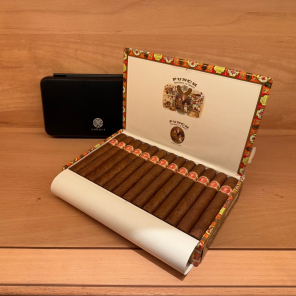 潘趣潘趣PUNCH PUNCH