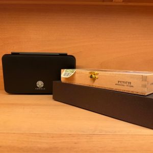 潘趣短潘趣SHORT DE PUNCH