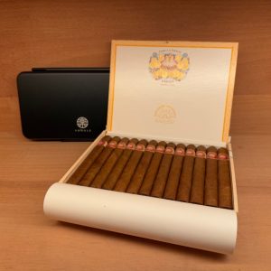 烏普曼雄偉MAJESTICS