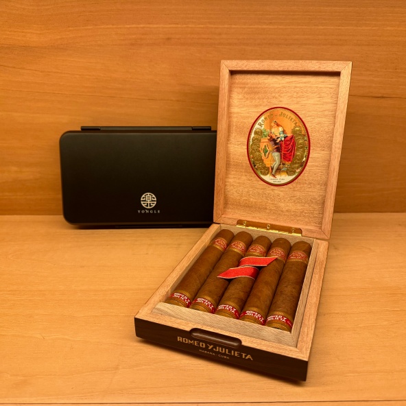 羅密歐與朱麗葉AMANTES 5'S 150周年戀人
